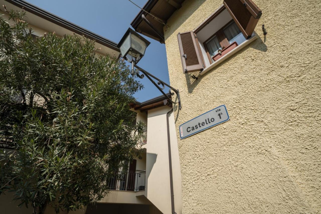 Gardappartamenti Castle Bell Moniga del Garda Bagian luar foto